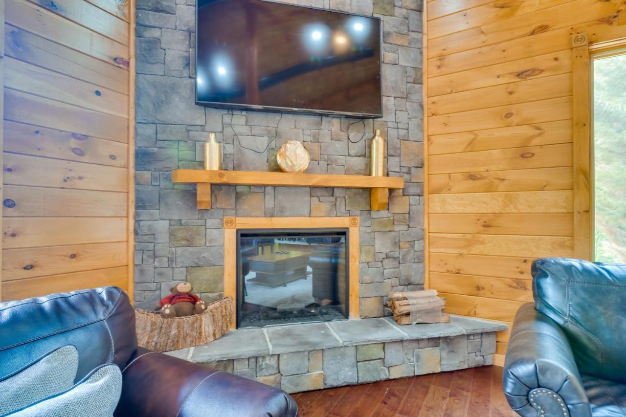 Gatlinburg Vacation Rental With Private Hot Tub! 외부 사진