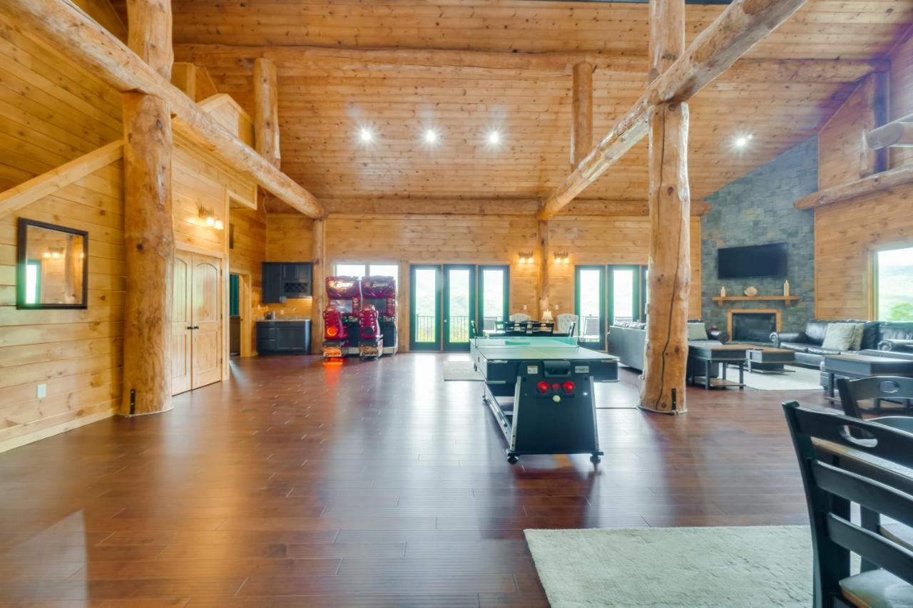 Gatlinburg Vacation Rental With Private Hot Tub! 외부 사진