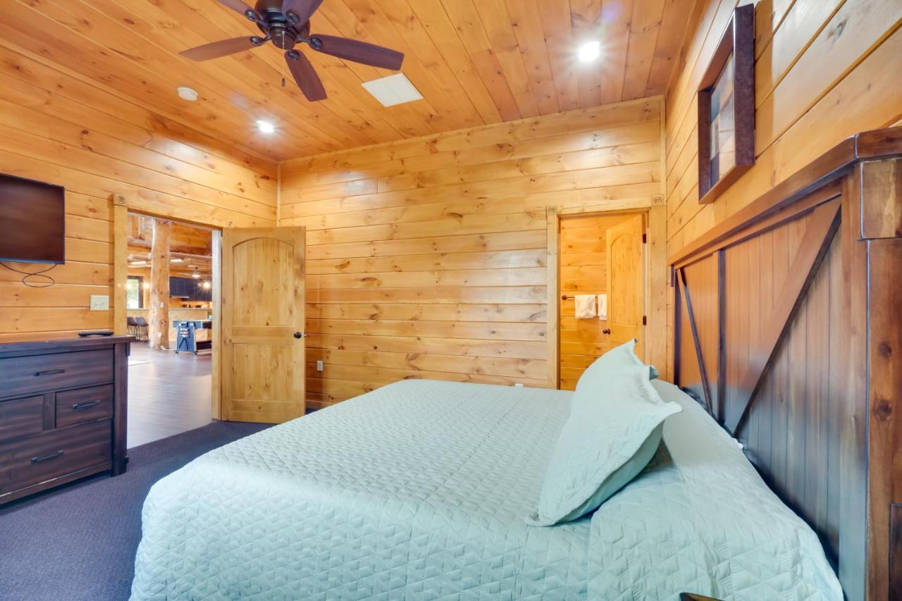 Gatlinburg Vacation Rental With Private Hot Tub! 외부 사진