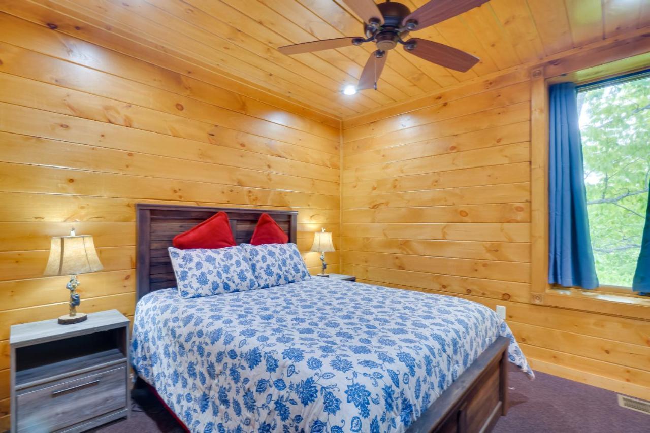 Gatlinburg Vacation Rental With Private Hot Tub! 외부 사진
