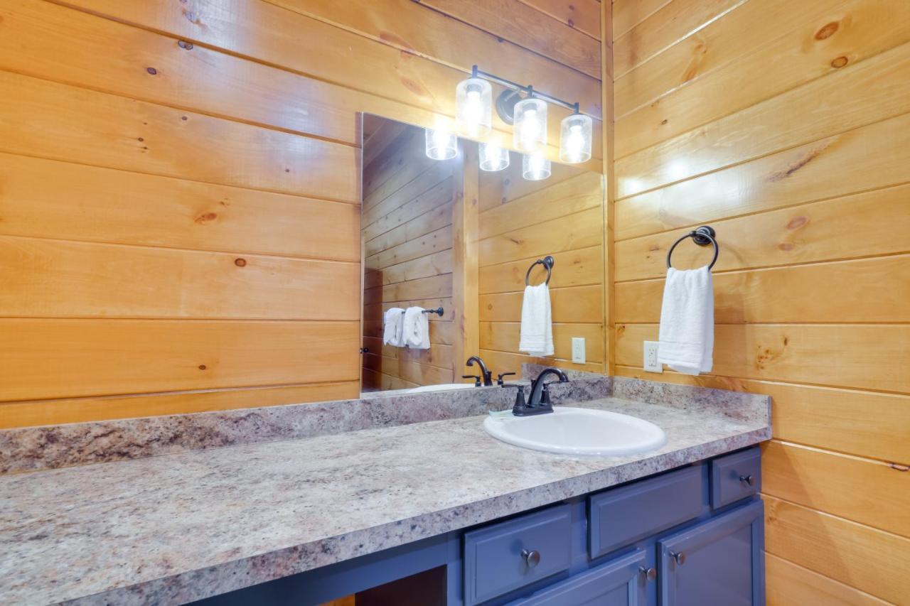 Gatlinburg Vacation Rental With Private Hot Tub! 외부 사진